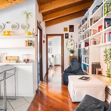 Le Domus Milano_Attic With Terrace Appartement Buitenkant foto