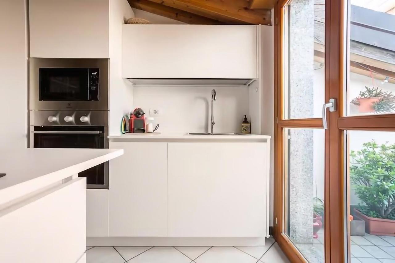 Le Domus Milano_Attic With Terrace Appartement Buitenkant foto